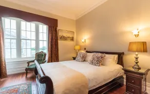 Beautifully restored soldier's barracks to sleep 10 people - Image 5