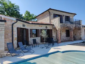 Luxury Villa (sleeps 8) - Private Heated Pool, Safety Cover, A/C & Pets Allowed - Image 2