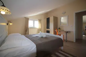 Holiday apartment with pool use and air conditioning - Image 3