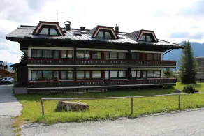 Cozy apartment with mountain view and close to the slopes in the Zillertal Arena - Image 5
