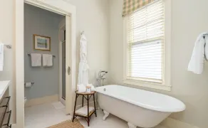 4 Bedroom Wilson Village Home 6 - Image 5