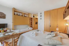 Studio Sansi 34 with Balcony Views - Happy Rentals - Image 3