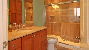 Élégant 4 BR condo à Lenox, MA- complètement nouveau- 3 min de Tanglewood - Image 3