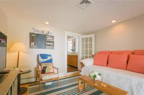 Right on the Cape Cod Canal and bike path! - Image 5