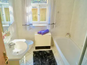 Charming Holiday Home With Natural Garden in Kaltennordheim-thuringia - Image 3