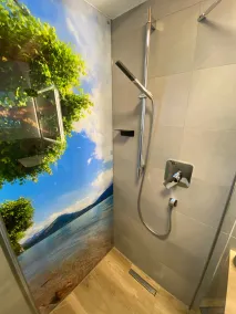 Apartment with its own garden and mountain view - Image 3