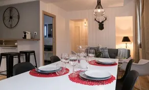 Apartamento vacacional apropiado para familias con jardín, barbacoa y terraza - Image 4