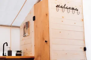 Glamping | Outdoor Shower | Bathroom - Image 3
