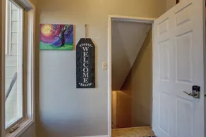 Cozy King Suite + Near Hospital & Downtown + Fireplace - Image 2