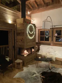 Magnifique Chalet Ancien Refait Neuf 8 Personnes Avec Sauna - Image 2