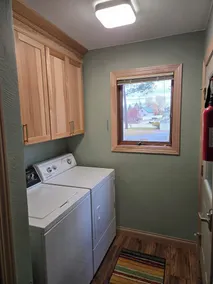 Lakeside Escape/ Ski Nordic Mt./ lakefront cabin/ pontoon rental/ Pets/ Hot Tub! - Image 3