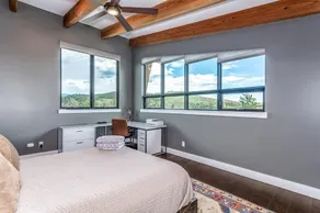Hot Tub and Scenic Views at The Bailey Lodge - Image 4