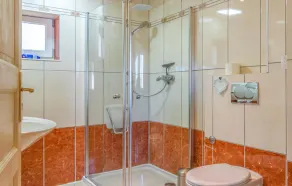 2 Bedroom Gorgeous Home In Zierow Ot Eggerstorf - Image 3