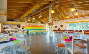 Village-style resort hotel with 4 pools close to Kassiopi and the beach  - Image 3
