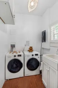 Historic Palm Beach Regency style 3/2 safe, quiet in the heart of West Palm - Image 3