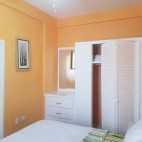 La Bwizan Inn -Apartment #2- - Image 4