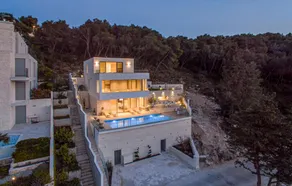 Impresionante casa en Splitska con sauna. - Image 3