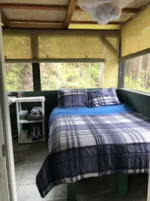 Lava Rock Camp🌋 Off-grid Treehouse - Image 3
