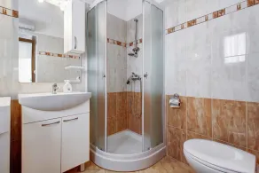 Holiday apartment with air conditioning and Internet - Image 2