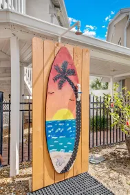 Tropical Hideaway in Downtown Flagler Beach - Image 5