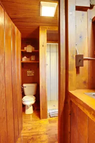 Mackinaw Timbers Cabins - Image 4