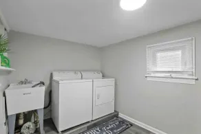 Wonderful in Wood Dale, right by ￼O’Hare airport! - Image 2