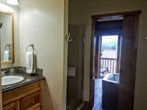 Haus mit schönen Aussichten<br>Endeinheit mit geräumigem Grundriss mit 2 Schlafzimmern - Image 2