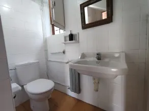 Charming 6-bed Chalet in Llanes - Image 3