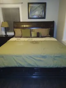 Walk to Downtown Cincinnati and Mainstrasse Village!! - Image 5