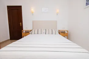 Apartment Drac Blanc 1-4 close to the Beach with Sea View, Pool, Terrace & Wi-Fi - Image 5