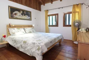 Chalet Fagarè, Pool, Sauna, Prosecco Hills - Image 4