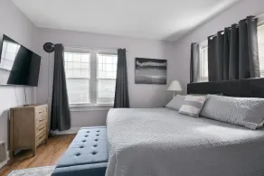 Cheerful 4 Bedroom House - Image 4