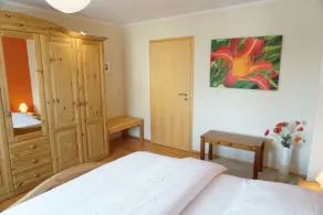 tranquillo, vicino al centro, 5 min. per allenarsi, 3 camere da letto, adatto alle famiglie, giardino - Image 3