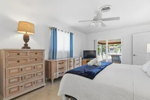 Waterfront Home at Bella Acqua – Heated Pool, Dock & Beach 5-Minutes Away - Image 4