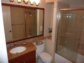 Été Annonce spéciale 139 $ / nuit, nouvellement meublé 2 lits, 2 salles de bain, 6 couchages - Image 5