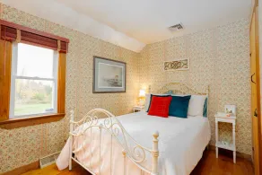 Your peaceful, private retreat, PERFECT FOR READAWAYS! Incredible views! - Image 5