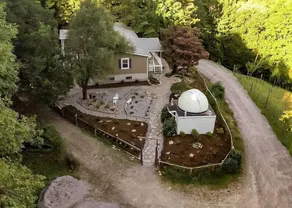 40 Acres w/Waterfalls, Vineyard, Stream, 5 bedroom - Image 5