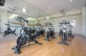 Cozy KING 1BDR 5MINS FROM Med Center★ and NRG - Image 2