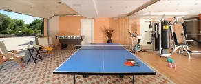 Beautiful 9-bed Villa in Gouvia With Tennis Court - Image 3