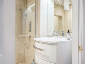 Alojamiento de 1 habitaciones en Penn - Image 3