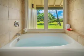 Poipu Ocean View récemment rénové * Manualoha 404 * - Image 4