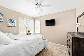 Cute and Cozy Hermantown Home! - Image 4