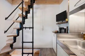 Tiny-House 'Gutenburgturm 18qm auf 3 Etagen' mit privater Terrasse und WLAN im Grünen - Image 2
