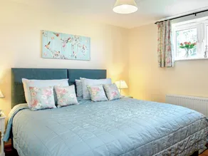 2 Schlafzimmer Unterkunft in Coads Green, near Launceston - Image 3