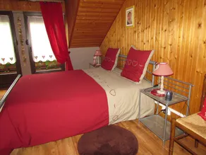 GITE upstairs in the owner's house - Image 2