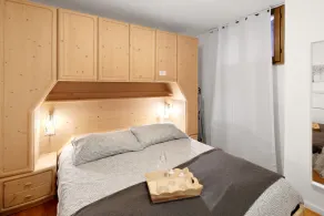 Appartement 'Ciasa De Lucky' avec vue sur les montagnes, terrasse privée et Wi-Fi - Image 3