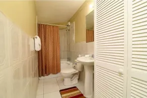 Beautiful and elegant 2 bedrooms and 1 bathroom - Image 3