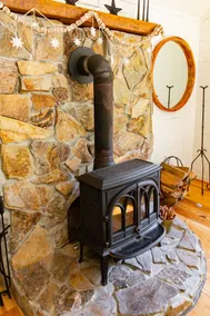 HOT TUB! Calming Vibes Spa Cabin on Sleepy Creek, for 8, Hike, Fish, Ski, 4 Acre - Image 2