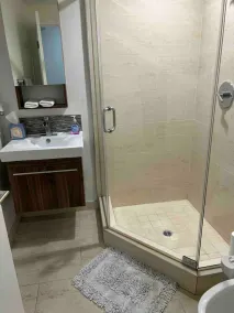 Glendale Americana 2 Bedroom 2 Bathroom Condo - Image 5