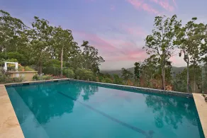 The Shed Conversion with Hot tub and amazing views: Building#5 - Image 2